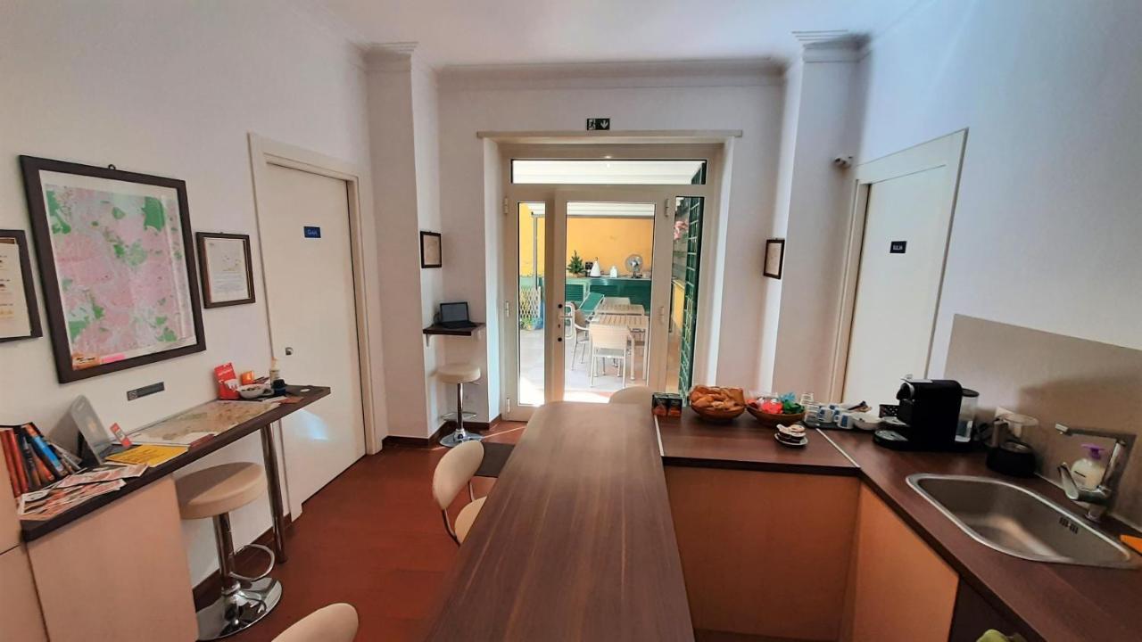 B&B Five Rom Eksteriør billede