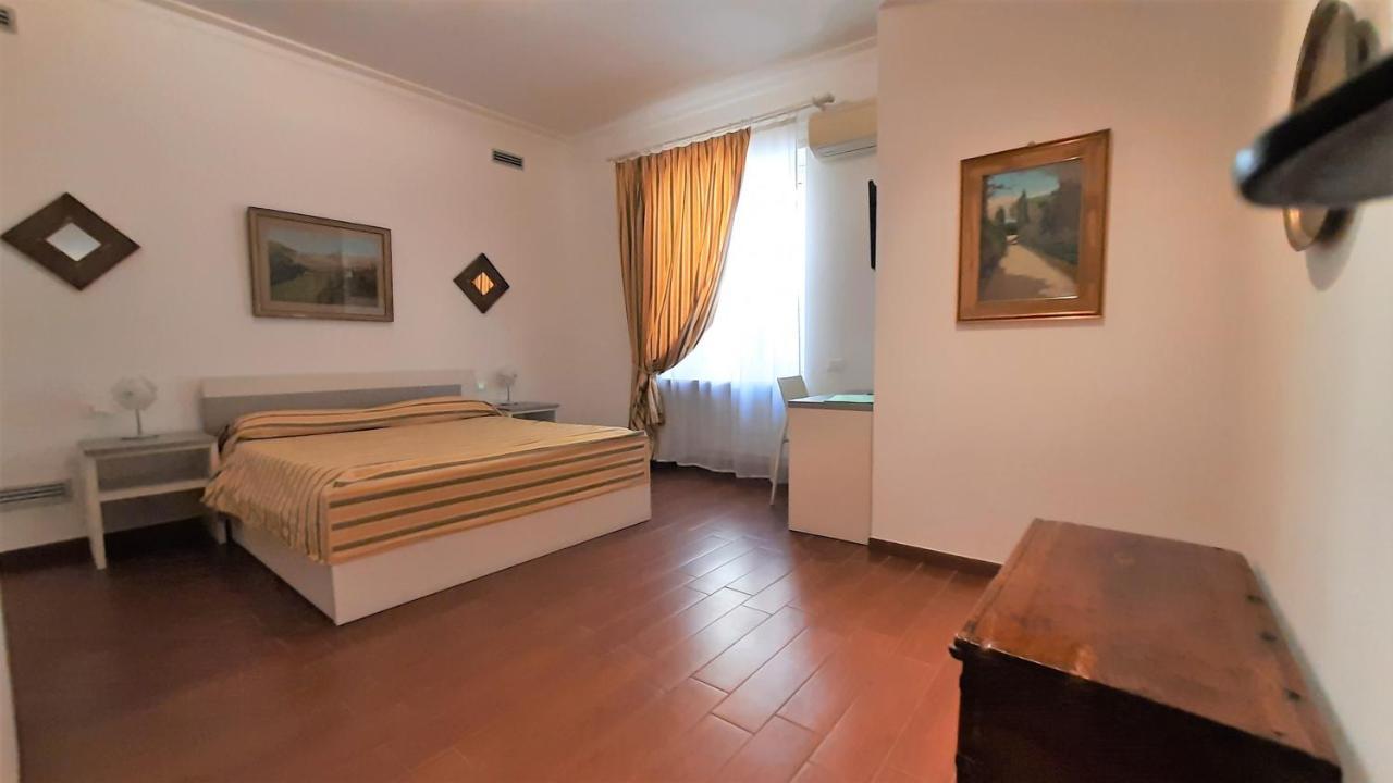 B&B Five Rom Eksteriør billede